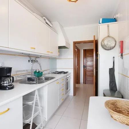 Apartment Ap Np Armacao de Pera